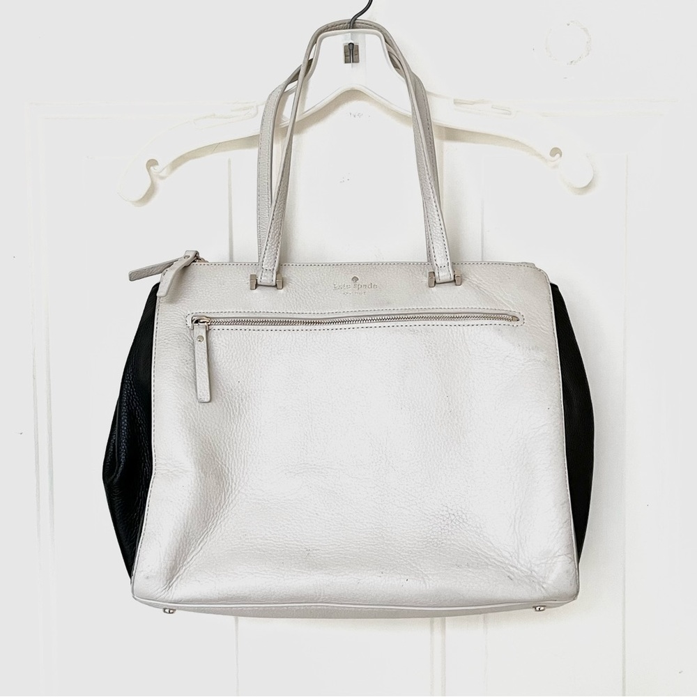 🥛♟Kate Spade Ivory / Black Leather Purse *EUC